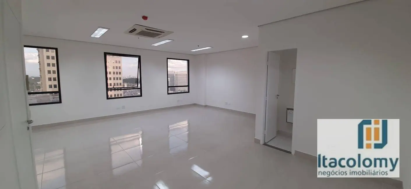 Foto 1 de Loft / Flat à venda, 100m2 em Barueri - SP