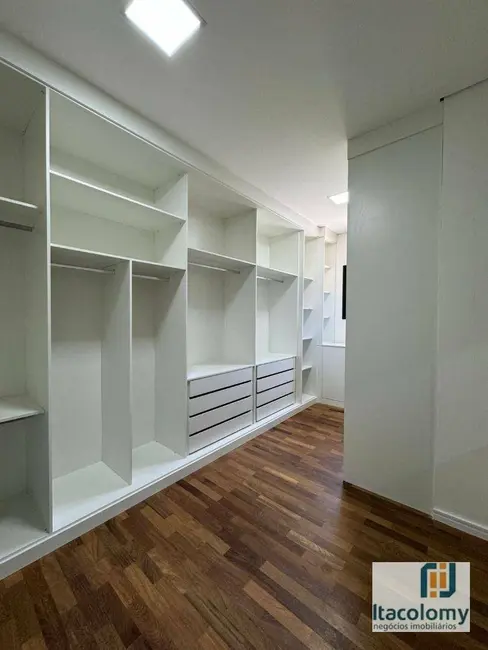 Foto 8 de Casa de Condomínio com 5 quartos à venda e para alugar, 800m2 em Tamboré, Santana De Parnaiba - SP