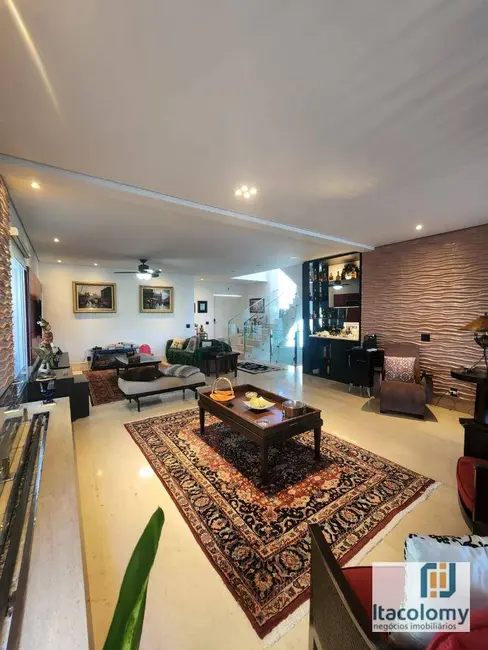 Casa de Condomínio com 4 quartos à venda, 494m2 em Tamboré, Santana De Parnaiba - SP - imagem 4 Foto 4 de Casa de Condomínio com 4 quartos à venda, 494m2 em Tamboré, Santana De Parnaiba - SP