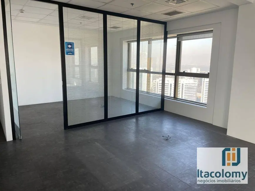 Foto 2 de Sala Comercial à venda, 176m2 em Alphaville Industrial, Barueri - SP