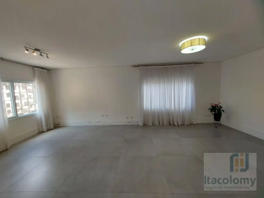 Foto 4 de Casa de Condomínio com 4 quartos para alugar, 377m2 em Santana De Parnaiba - SP