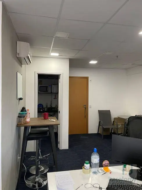 Foto 3 de Sala Comercial à venda, 43m2 em Bethaville I, Barueri - SP