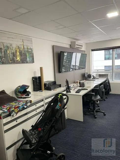 Foto 2 de Sala Comercial à venda, 43m2 em Bethaville I, Barueri - SP