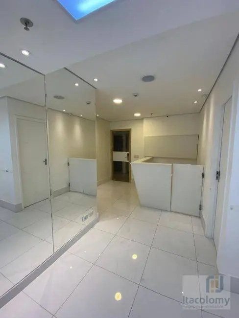 Foto 3 de Sala Comercial para alugar, 40m2 em Alphaville Industrial, Barueri - SP