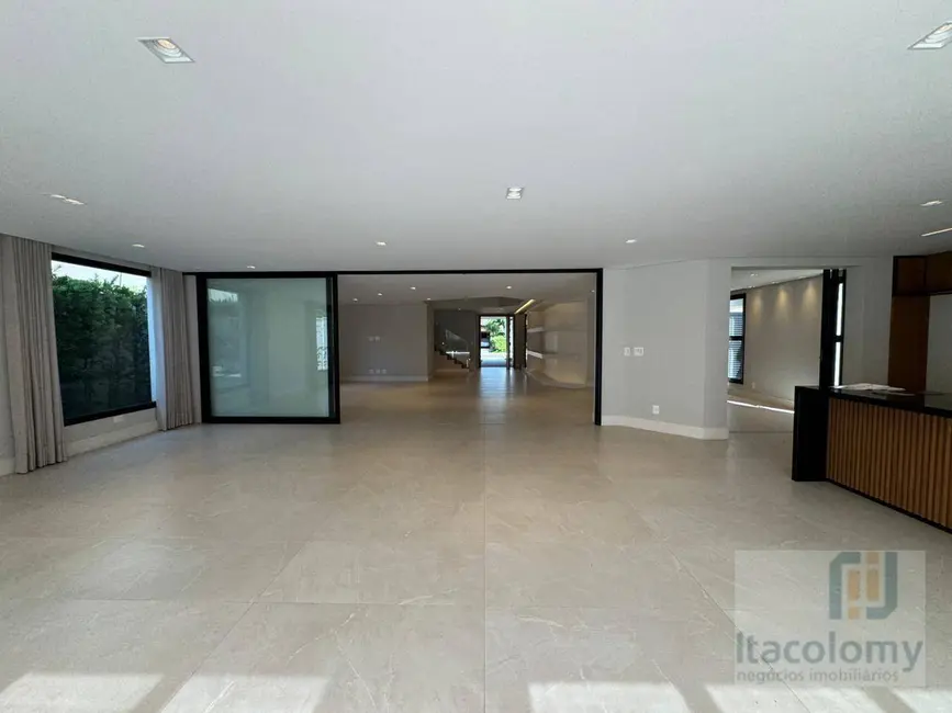 Foto 9 de Casa de Condomínio com 4 quartos à venda e para alugar, 600m2 em Barueri - SP