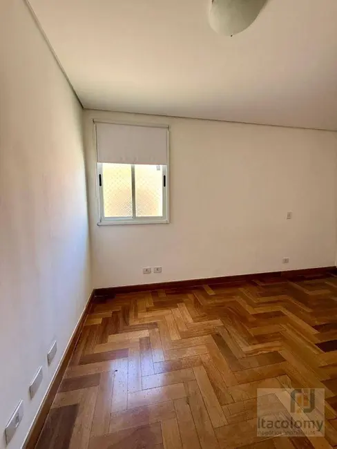 Foto 6 de Casa de Condomínio com 3 quartos para alugar, 165m2 em Tamboré, Santana De Parnaiba - SP