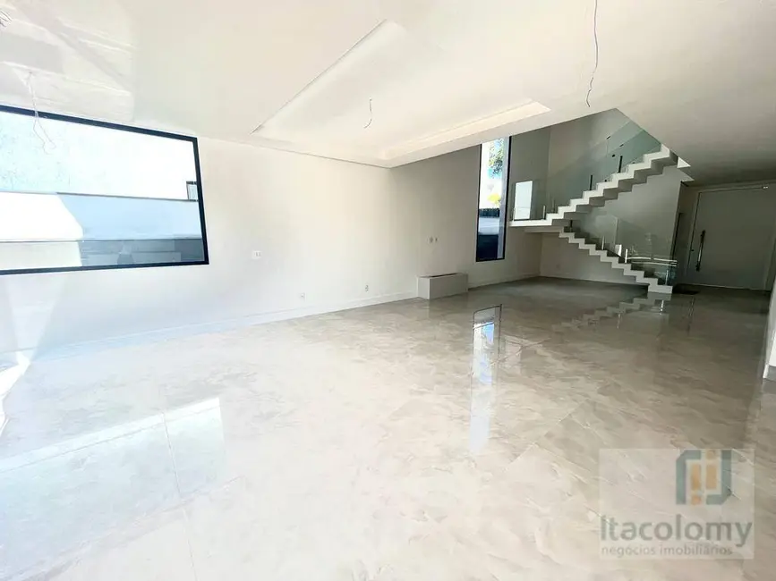 Foto 4 de Casa de Condomínio com 4 quartos à venda, 568m2 em Santana De Parnaiba - SP