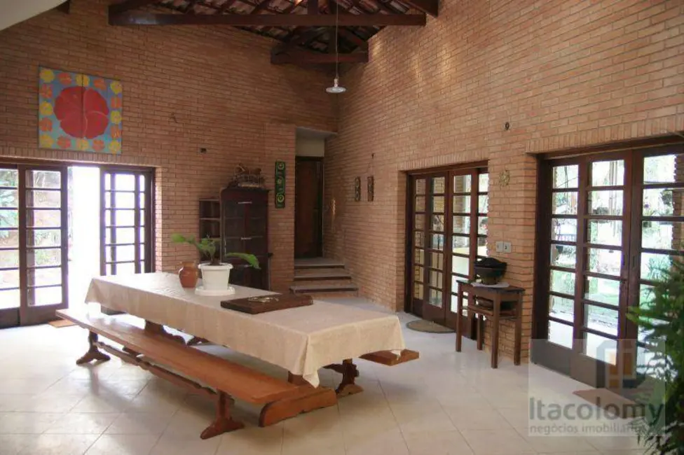 Foto 2 de Casa de Condomínio com 4 quartos à venda, 1560m2 em Santana De Parnaiba - SP