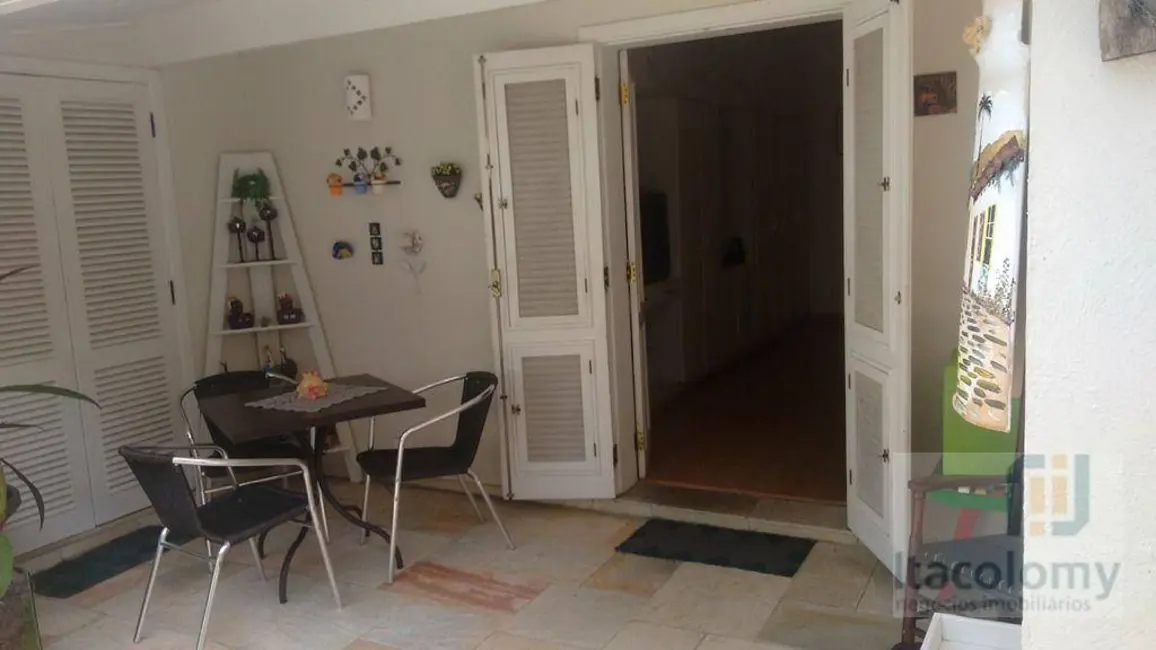 Foto 3 de Casa de Condomínio com 4 quartos à venda, 560m2 em Barueri - SP