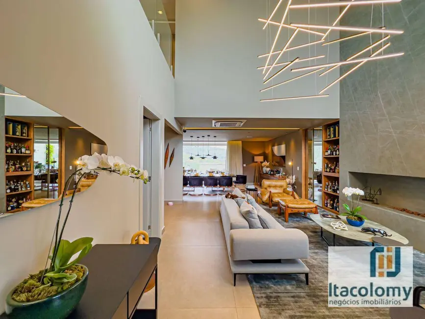 Foto 9 de Casa de Condomínio com 4 quartos à venda, 450m2 em Santana De Parnaiba - SP