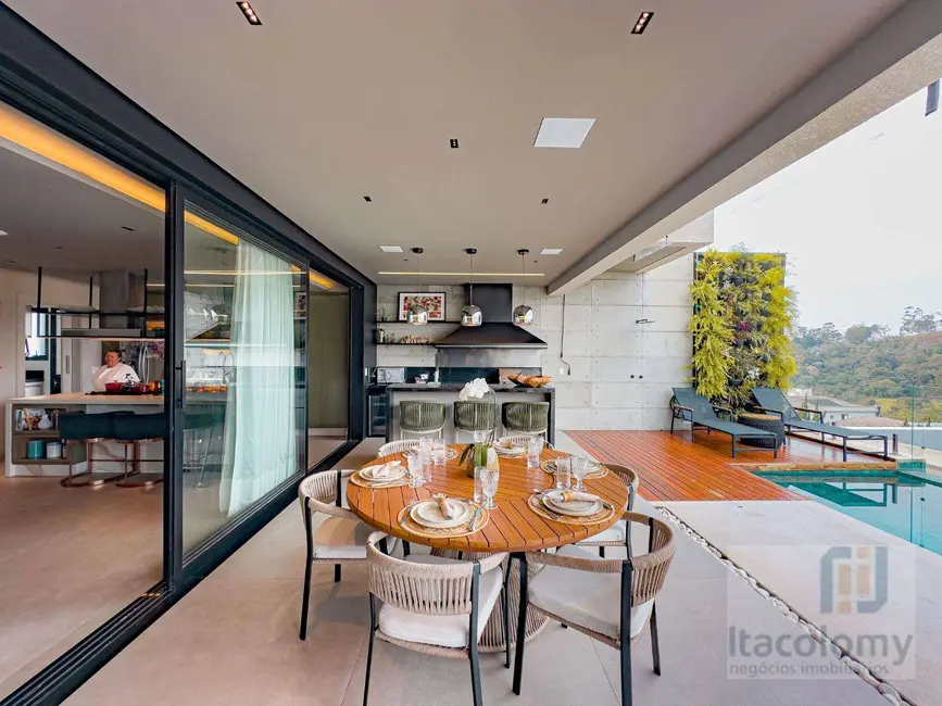 Foto 4 de Casa de Condomínio com 4 quartos à venda, 450m2 em Santana De Parnaiba - SP