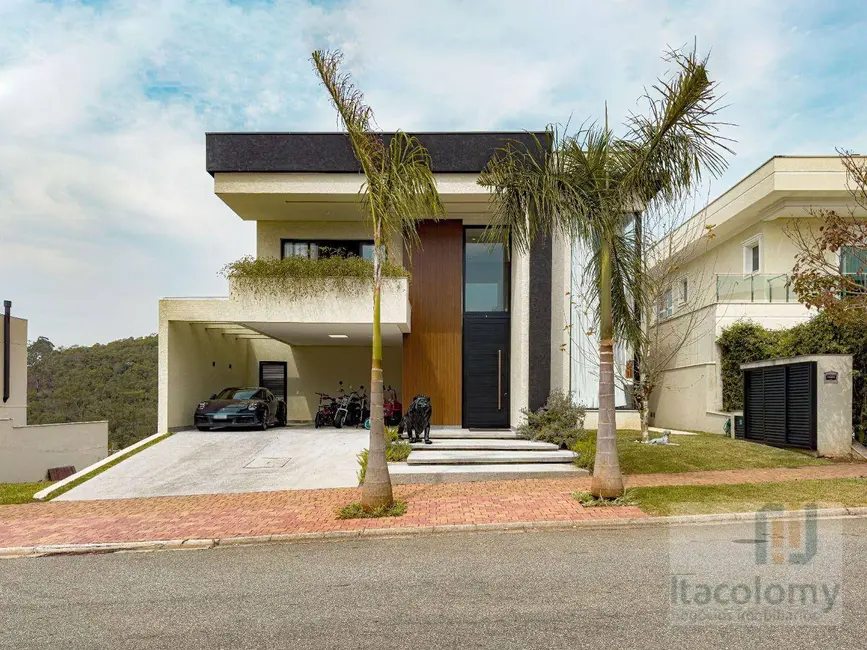 Foto 1 de Casa de Condomínio com 4 quartos à venda, 450m2 em Santana De Parnaiba - SP