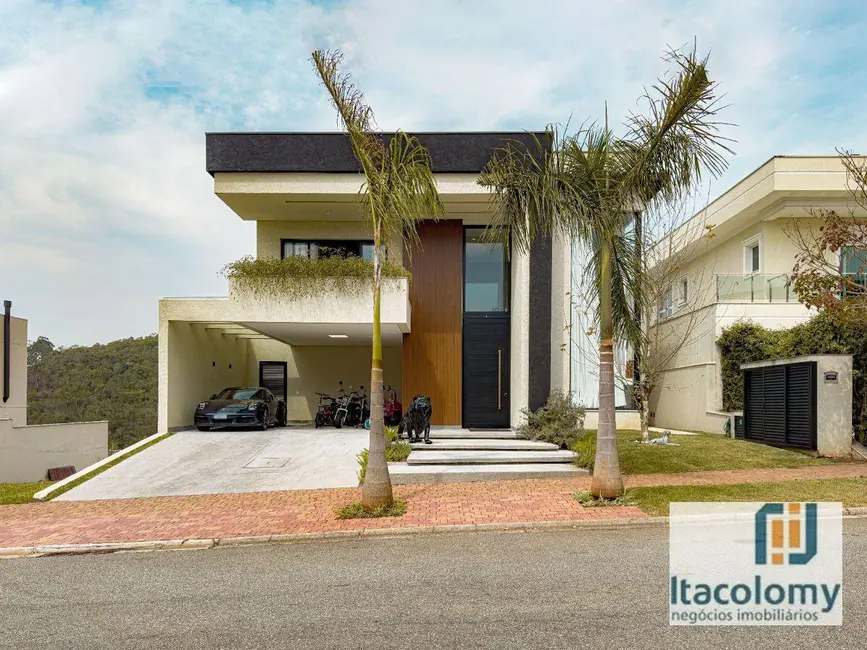 Foto 1 de Casa de Condomínio com 4 quartos à venda, 450m2 em Santana De Parnaiba - SP