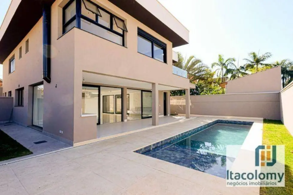Casa de Condomínio com 4 quartos à venda e para alugar, 560m2 em Barueri - SP - imagem 1 Foto 1 de Casa de Condomínio com 4 quartos à venda e para alugar, 560m2 em Barueri - SP