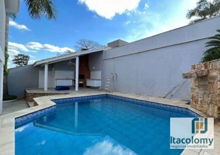 Casa de Condomínio com 4 quartos à venda, 450m2 em Barueri - SP - imagem 5 Foto 5 de Casa de Condomínio com 4 quartos à venda, 450m2 em Barueri - SP