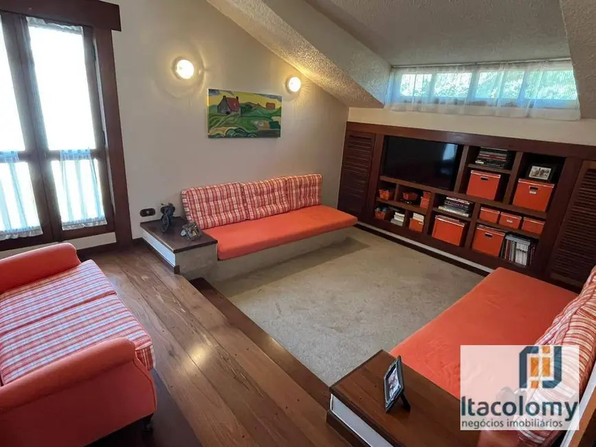 Foto 4 de Casa de Condomínio com 3 quartos à venda, 980m2 em Barueri - SP