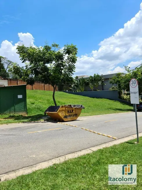 Foto 2 de Terreno / Lote à venda, 464m2 em Santana De Parnaiba - SP