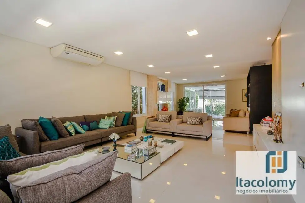 Casa de Condomínio com 4 quartos à venda, 500m2 em Santana De Parnaiba - SP - imagem 3 Foto 3 de Casa de Condomínio com 4 quartos à venda, 500m2 em Santana De Parnaiba - SP