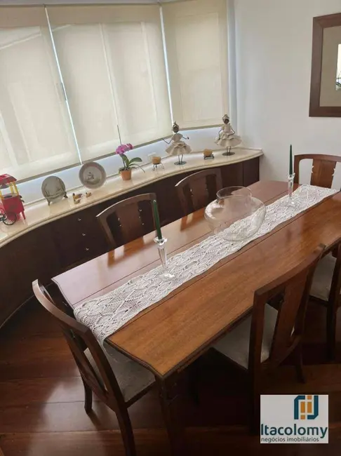 Foto 9 de Casa de Condomínio com 4 quartos à venda, 420m2 em Santana De Parnaiba - SP