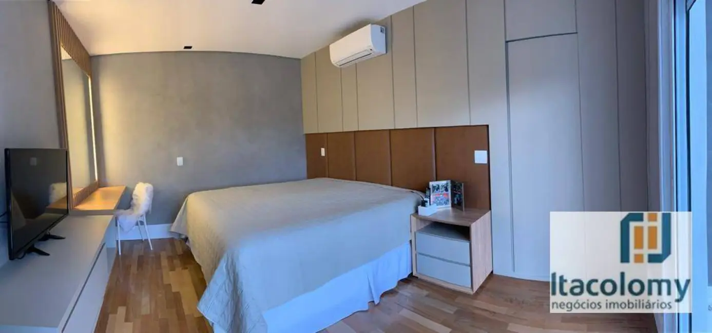 Foto 9 de Casa de Condomínio com 4 quartos à venda, 467m2 em Santana De Parnaiba - SP