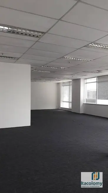 Foto 1 de Sala Comercial para alugar, 100m2 em Alphaville Industrial, Barueri - SP