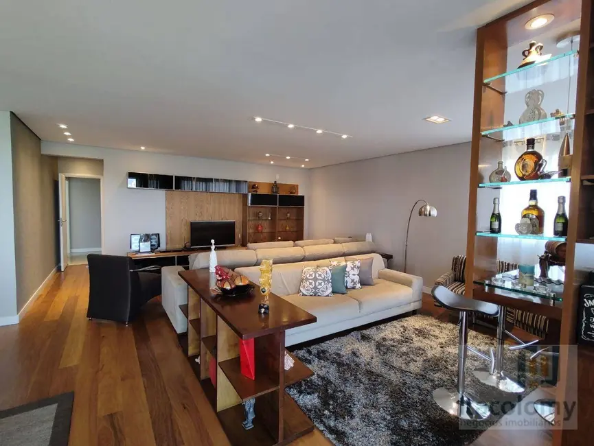 Foto 2 de Apartamento com 3 quartos à venda, 240m2 em Brooklin Paulista, São Paulo - SP