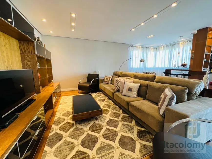 Foto 1 de Apartamento com 3 quartos à venda, 240m2 em Brooklin Paulista, São Paulo - SP