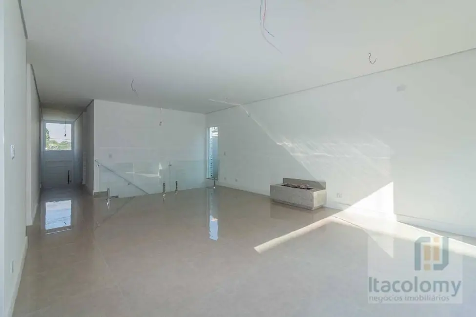 Foto 5 de Casa de Condomínio com 3 quartos à venda, 360m2 em Tanquinho, Santana De Parnaiba - SP