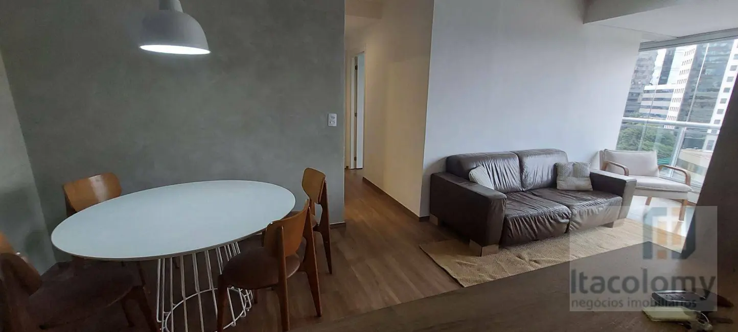 Apartamento com 2 quartos para alugar, 70m2 em Empresarial 18 do Forte, Barueri - SP - imagem 8 Foto 8 de Apartamento com 2 quartos para alugar, 70m2 em Empresarial 18 do Forte, Barueri - SP