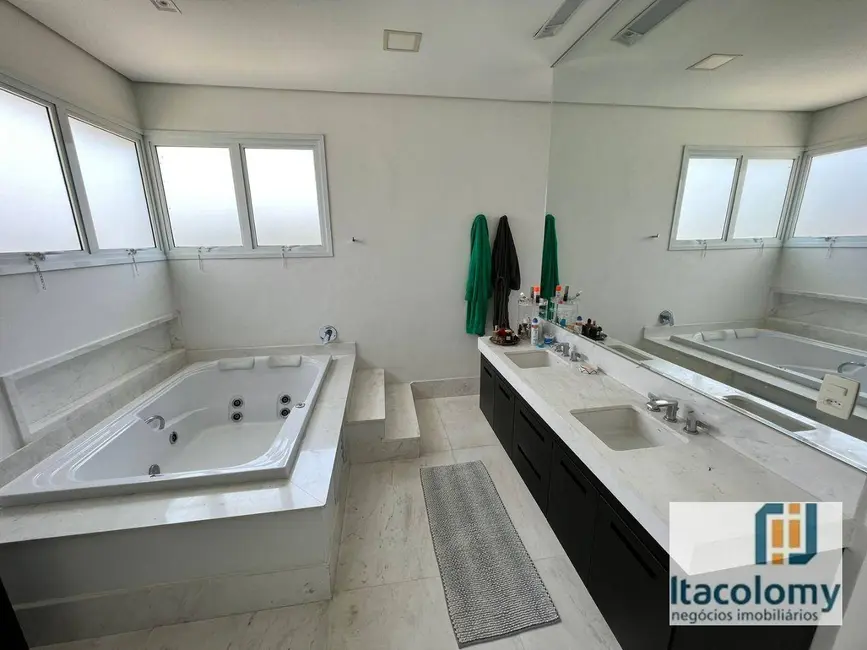 Foto 8 de Casa de Condomínio com 4 quartos à venda e para alugar, 516m2 em Tamboré, Santana De Parnaiba - SP