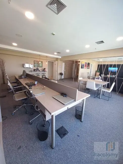 Foto 5 de Loft / Flat à venda, 80m2 em Alphaville Empresarial, Barueri - SP