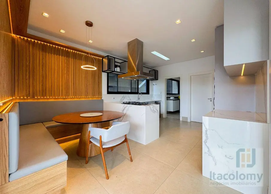 Foto 5 de Casa de Condomínio com 4 quartos à venda, 490m2 em Santana De Parnaiba - SP