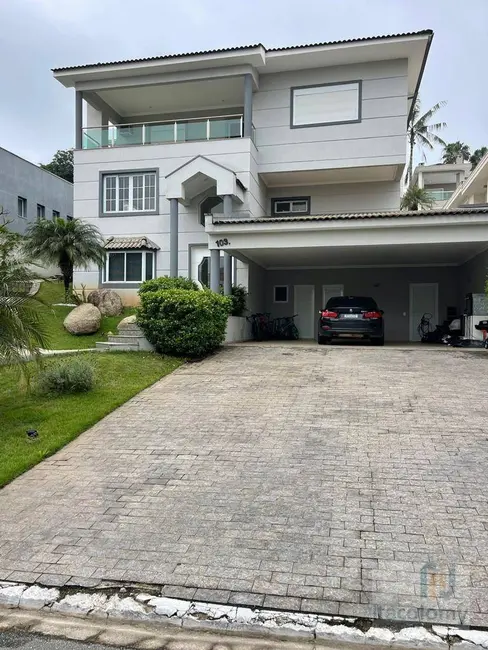 Foto 3 de Casa de Condomínio com 5 quartos para alugar, 700m2 em Santana De Parnaiba - SP