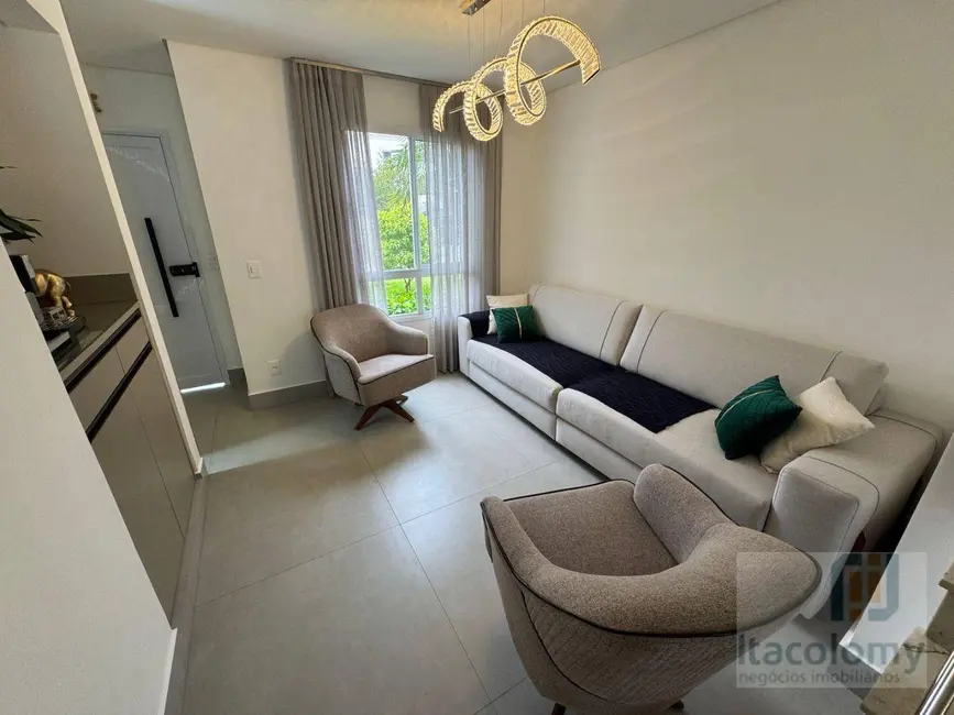 Foto 3 de Casa de Condomínio com 3 quartos à venda, 160m2 em Tamboré, Santana De Parnaiba - SP