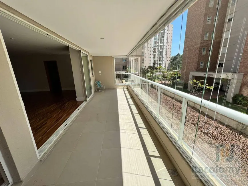 Foto 7 de Apartamento com 3 quartos à venda e para alugar, 172m2 em Santana De Parnaiba - SP
