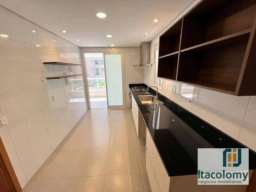 Apartamento com 3 quartos à venda e para alugar, 172m2 em Santana De Parnaiba - SP - imagem 4 Foto 4 de Apartamento com 3 quartos à venda e para alugar, 172m2 em Santana De Parnaiba - SP