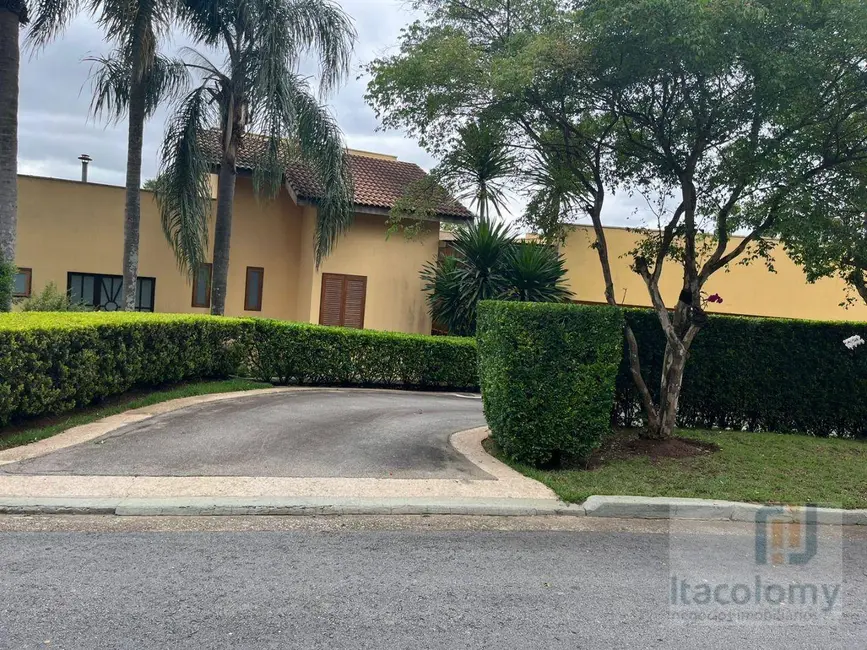 Casa de Condomínio com 3 quartos à venda e para alugar, 2280m2 em Residencial Tamboré, Barueri - SP - imagem 3 Foto 3 de Casa de Condomínio com 3 quartos à venda e para alugar, 2280m2 em Residencial Tamboré, Barueri - SP