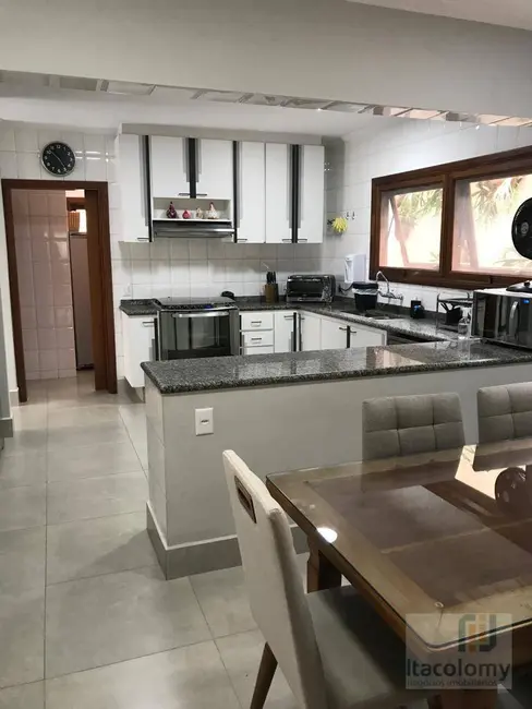 Foto 7 de Casa de Condomínio com 4 quartos à venda, 360m2 em Santana De Parnaiba - SP