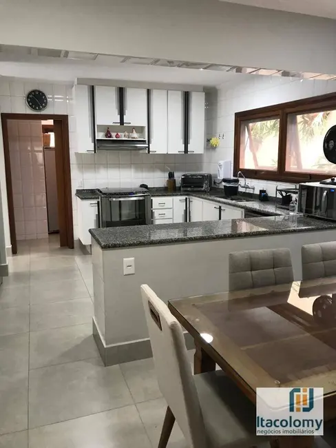 Foto 7 de Casa de Condomínio com 4 quartos à venda, 360m2 em Santana De Parnaiba - SP