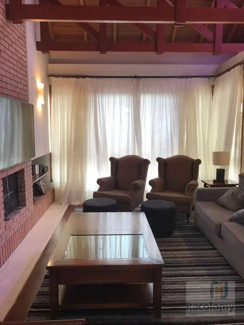 Casa de Condomínio com 4 quartos à venda, 360m2 em Santana De Parnaiba - SP - imagem 3 Foto 3 de Casa de Condomínio com 4 quartos à venda, 360m2 em Santana De Parnaiba - SP