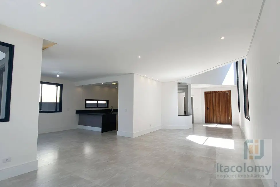 Casa de Condomínio com 4 quartos à venda, 379m2 em Santana De Parnaiba - SP - imagem 8 Foto 8 de Casa de Condomínio com 4 quartos à venda, 379m2 em Santana De Parnaiba - SP