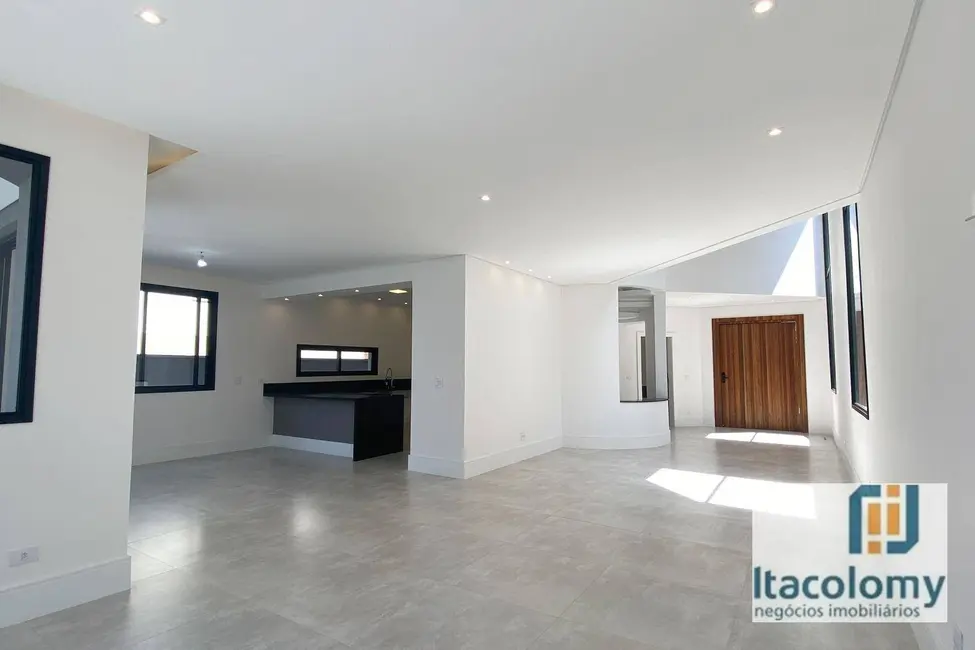 Casa de Condomínio com 4 quartos à venda, 379m2 em Santana De Parnaiba - SP - imagem 8 Foto 8 de Casa de Condomínio com 4 quartos à venda, 379m2 em Santana De Parnaiba - SP