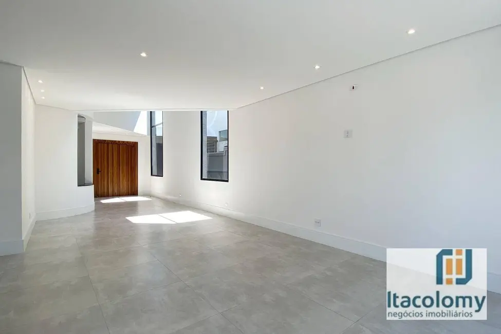 Casa de Condomínio com 4 quartos à venda, 379m2 em Santana De Parnaiba - SP - imagem 7 Foto 7 de Casa de Condomínio com 4 quartos à venda, 379m2 em Santana De Parnaiba - SP