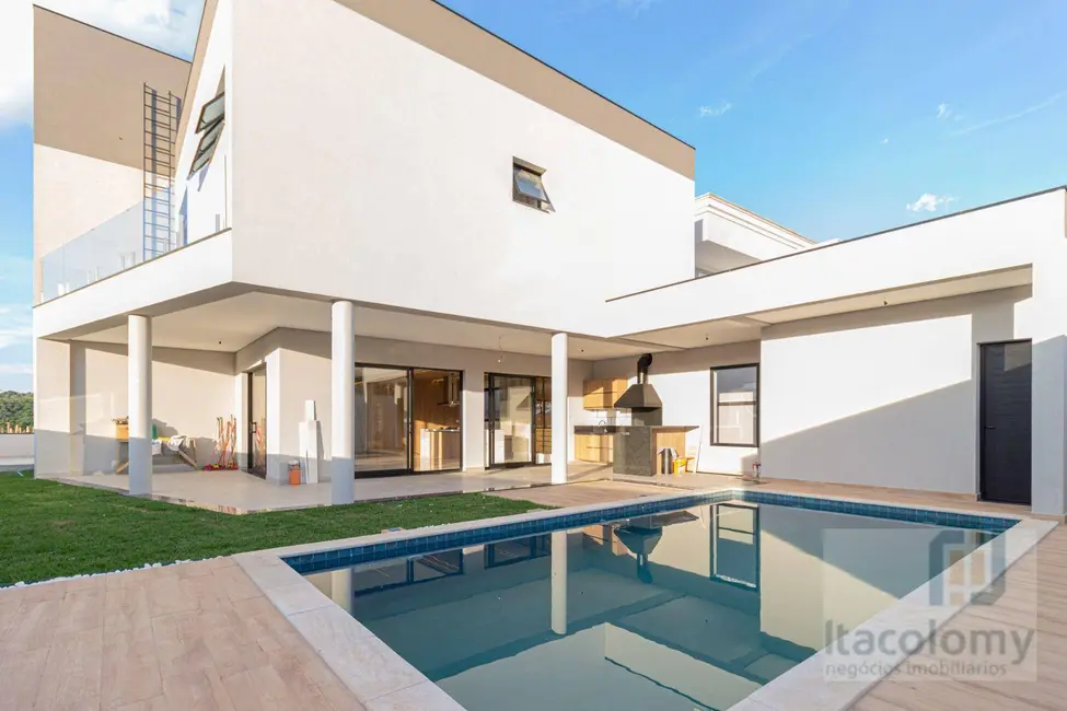 Casa de Condomínio com 4 quartos à venda, 489m2 em São Paulo II, Cotia - SP - imagem 3 Foto 3 de Casa de Condomínio com 4 quartos à venda, 489m2 em São Paulo II, Cotia - SP