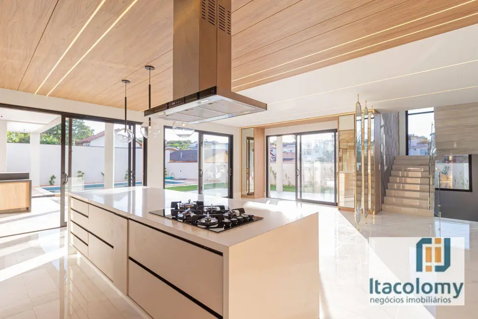 Casa de Condomínio com 4 quartos à venda, 489m2 em São Paulo II, Cotia - SP - imagem 4 Foto 4 de Casa de Condomínio com 4 quartos à venda, 489m2 em São Paulo II, Cotia - SP