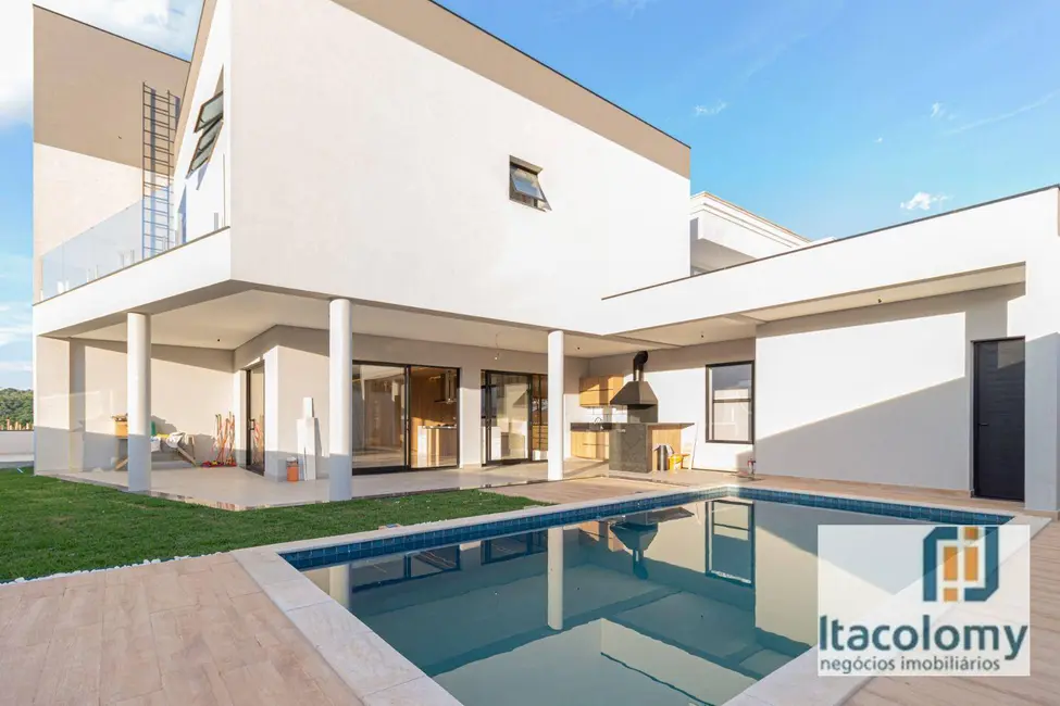 Casa de Condomínio com 4 quartos à venda, 489m2 em São Paulo II, Cotia - SP - imagem 3 Foto 3 de Casa de Condomínio com 4 quartos à venda, 489m2 em São Paulo II, Cotia - SP