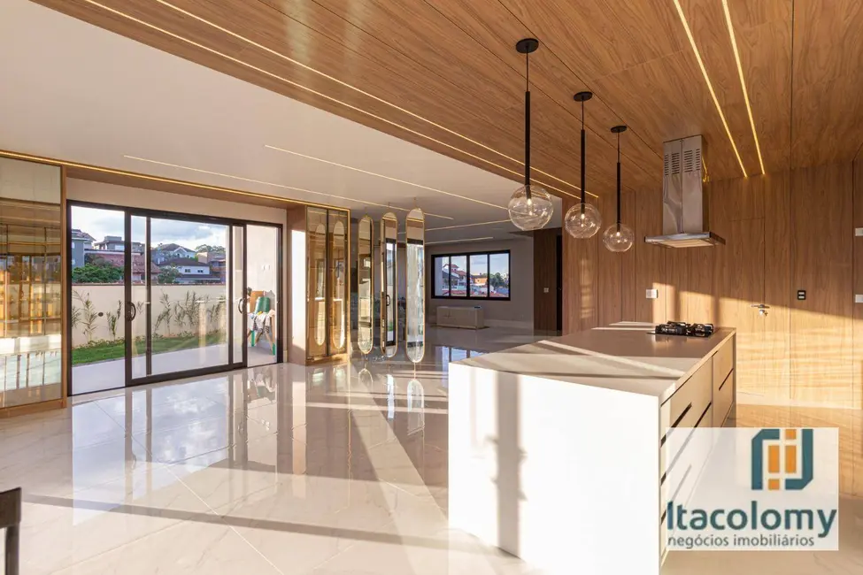 Casa de Condomínio com 4 quartos à venda, 489m2 em São Paulo II, Cotia - SP - imagem 5 Foto 5 de Casa de Condomínio com 4 quartos à venda, 489m2 em São Paulo II, Cotia - SP