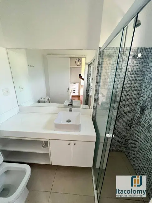 Foto 9 de Casa de Condomínio com 3 quartos para alugar, 300m2 em Tamboré, Santana De Parnaiba - SP