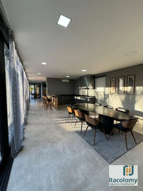 Foto 3 de Casa de Condomínio com 4 quartos à venda, 770m2 em Santana De Parnaiba - SP