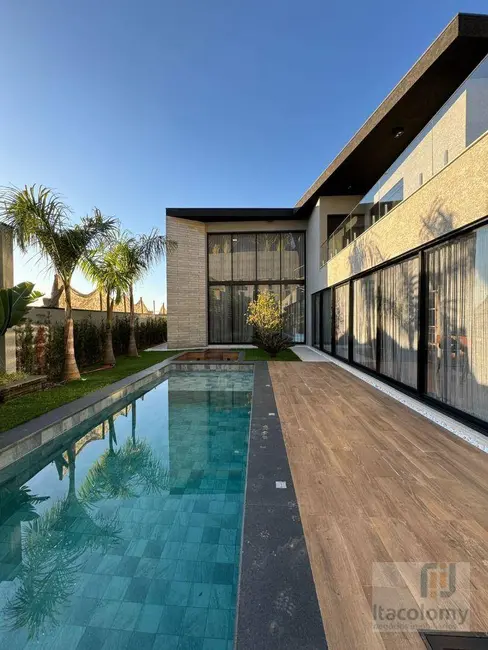 Foto 2 de Casa de Condomínio com 4 quartos à venda, 770m2 em Santana De Parnaiba - SP